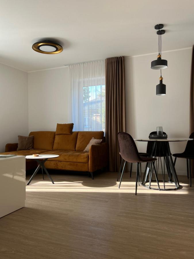 Bell Tower Apartment ปลุงเก ภายนอก รูปภาพ