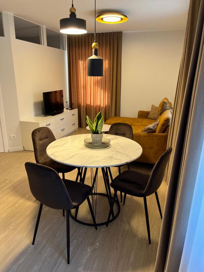 Bell Tower Apartment ปลุงเก ภายนอก รูปภาพ